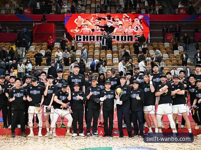 从山西横扫青岛看CBA季后赛：万博体育新手观赛指南与赛事解读